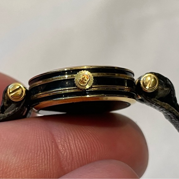 Gucci watch - Picture 4 of 6